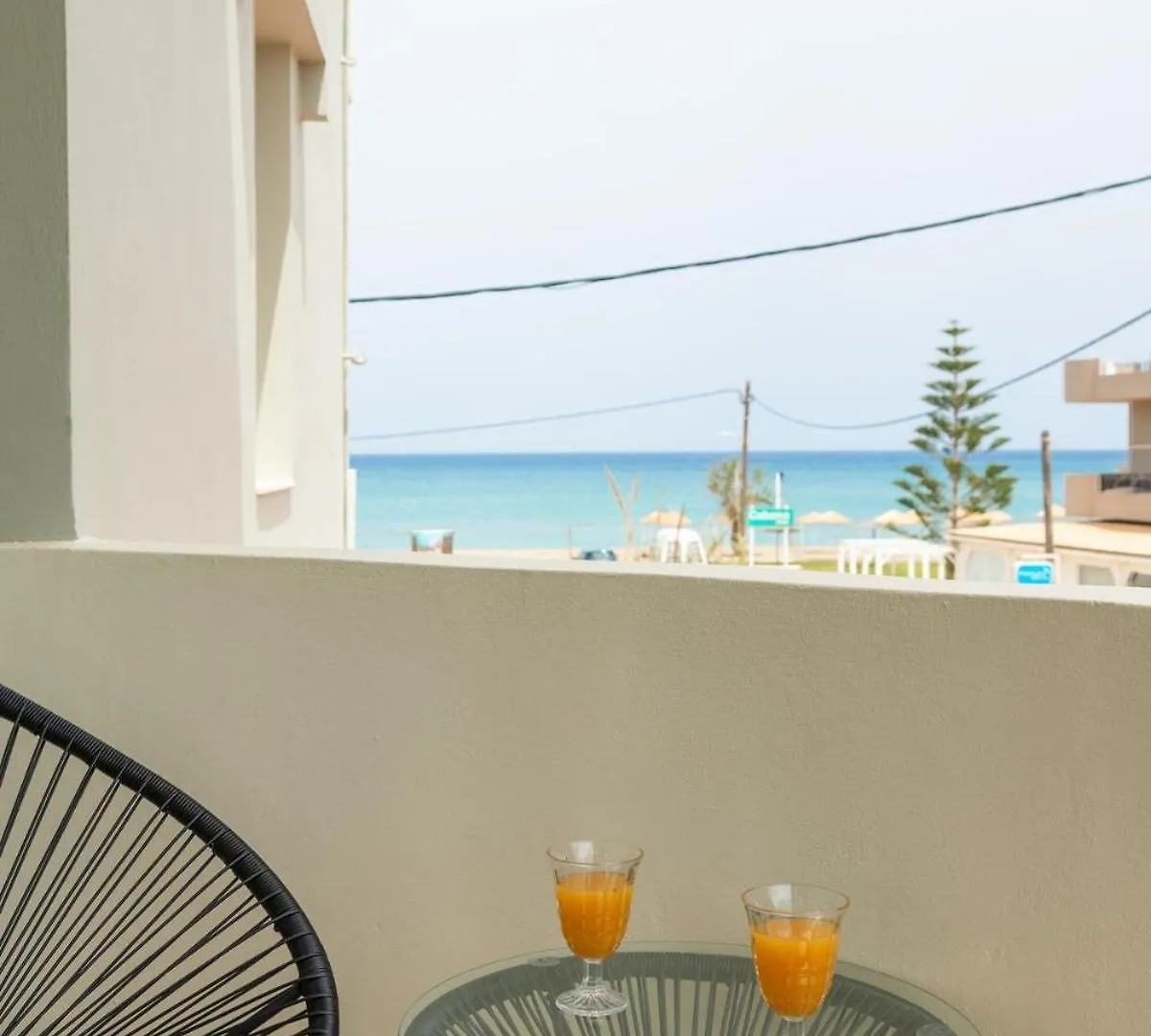 Coastal Key 8 Apartment Gazi